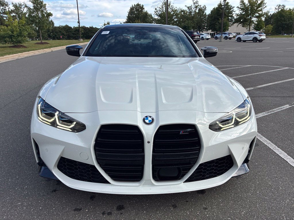 Used 2021 BMW M4 Competition w/ Executive Package RWD image 2