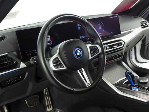 Certified 2023 BMW i4 M50 image 31