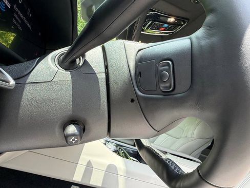 New 2026 Jeep Grand Wagoneer Summit AWD/4WD image 18