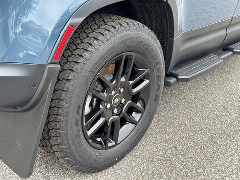 Certified 2025 Land Rover Defender 110 S image 6