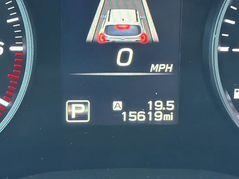 Used 2023 Subaru Ascent Premium w/ Convenience Package image 19