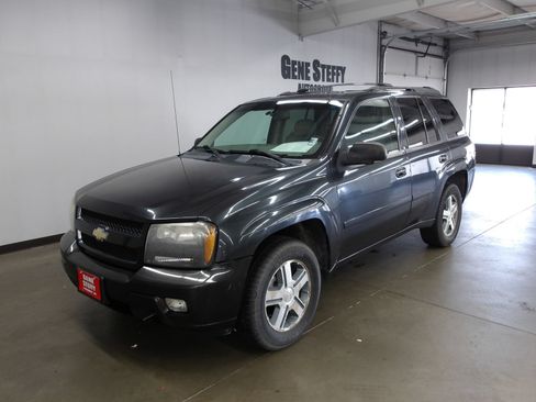 Used 2006 Chevrolet TrailBlazer LT AWD/4WD image 9