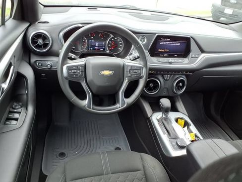 Used 2022 Chevrolet Blazer LT AWD/4WD image 6