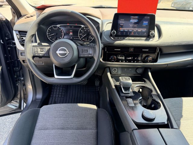 Used 2023 Nissan Rogue SV AWD/4WD image 17