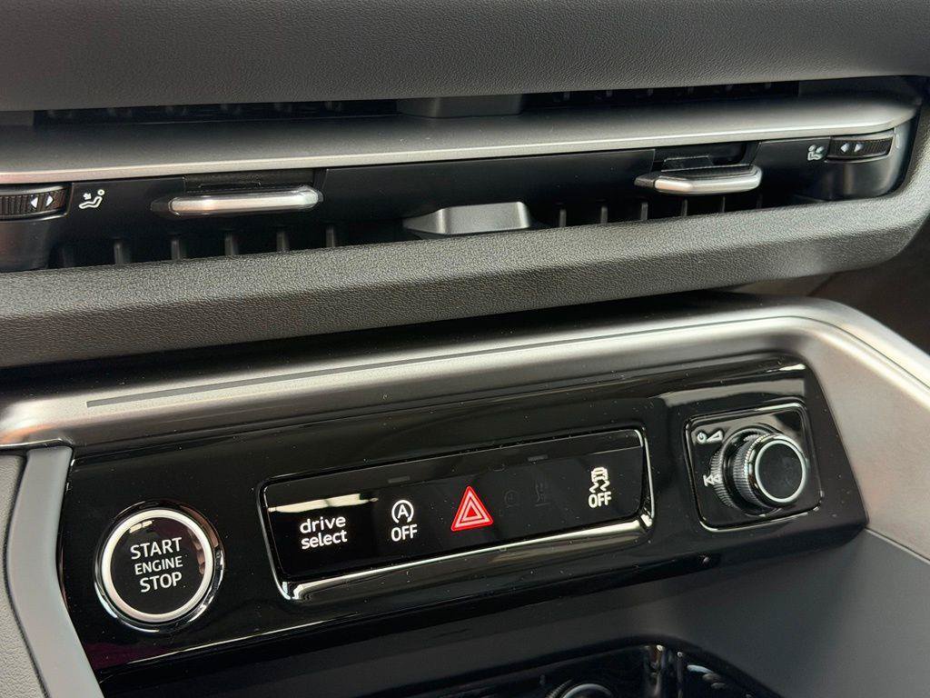New 2026 Audi Q5 Premium Plus AWD/4WD image 18
