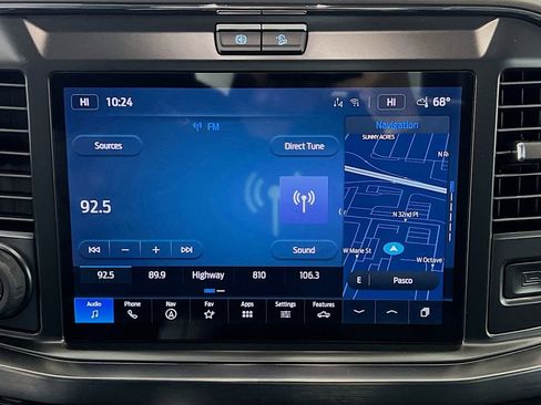 New 2026 Ford F350 Lariat w/ Black Appearance Package image 22