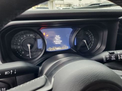 Used 2025 Jeep Wrangler Unlimited Sport S 4xe image 18