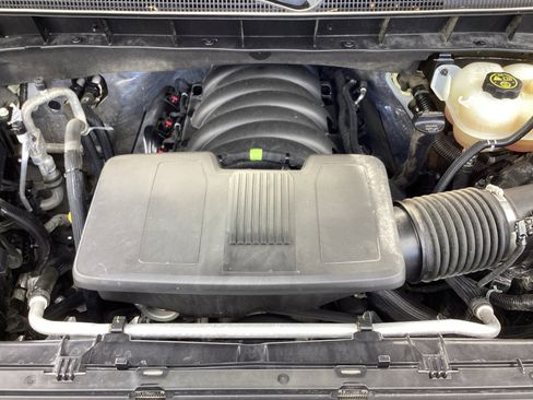 Used 2023 Chevrolet Silverado 1500 RST AWD/4WD image 34