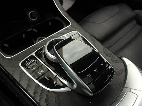 Used 2018 Mercedes-Benz GLC 43 AMG 4MATIC image 36