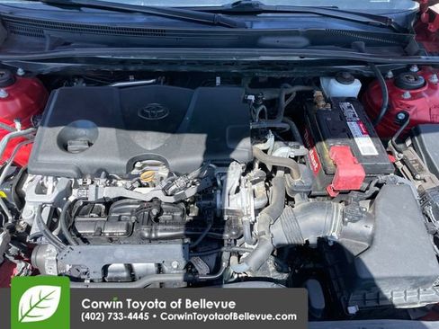 Used 2019 Toyota Camry SE w/ Convenience Package FWD image 28