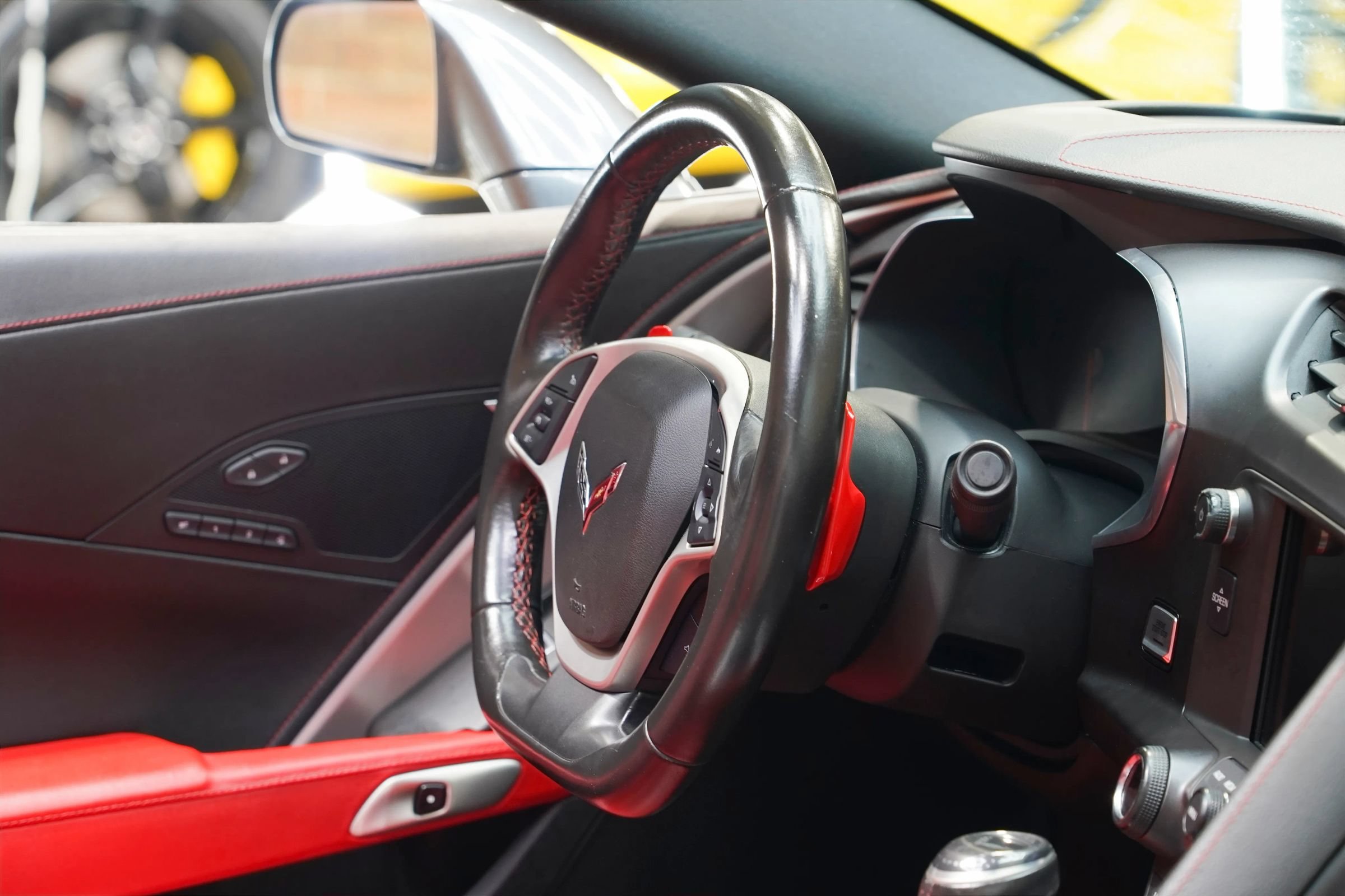 Used 2017 Chevrolet Corvette Stingray Coupe RWD image 49