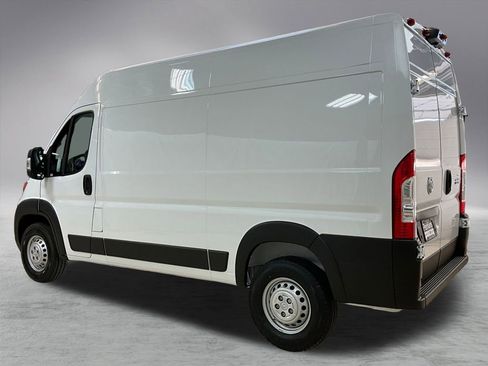 New 2026 RAM ProMaster 2500 w/ Convenience Group image 7