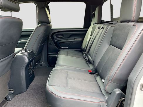 Used 2023 Nissan Titan PRO-4X image 24