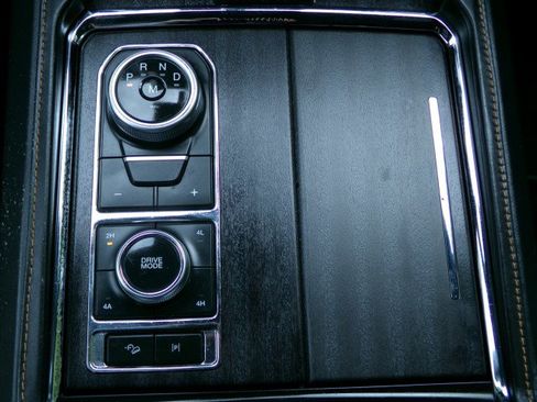 Used 2022 Ford Expedition Platinum AWD/4WD image 21