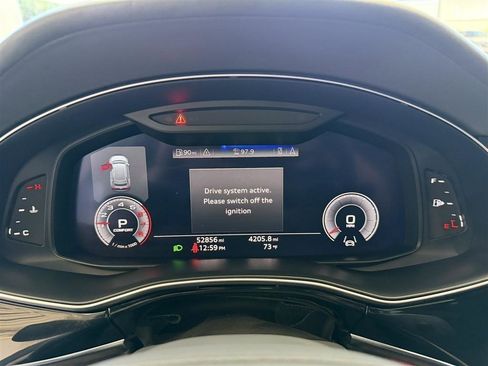 Used 2019 Audi Q8 Prestige image 26
