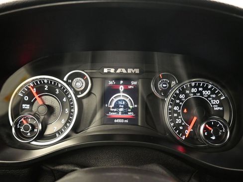 Used 2020 RAM 1500 Big Horn image 15