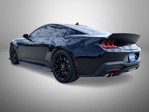 Used 2025 Ford Mustang GT Premium RWD image 7