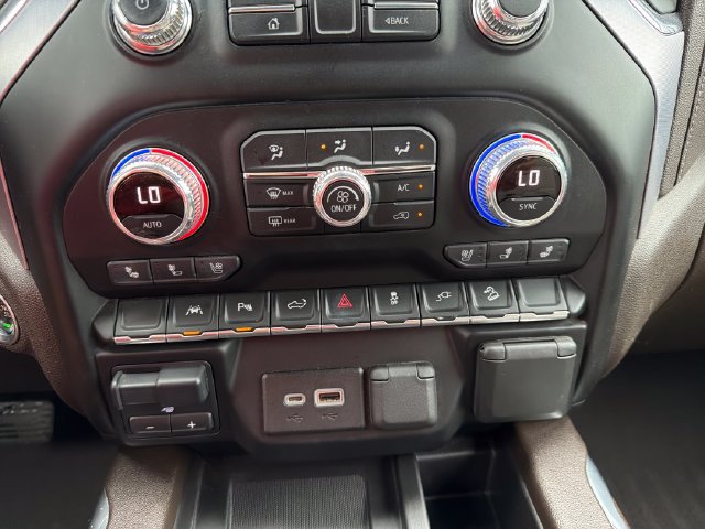 Used 2022 GMC Sierra 1500 SLT AWD/4WD image 14