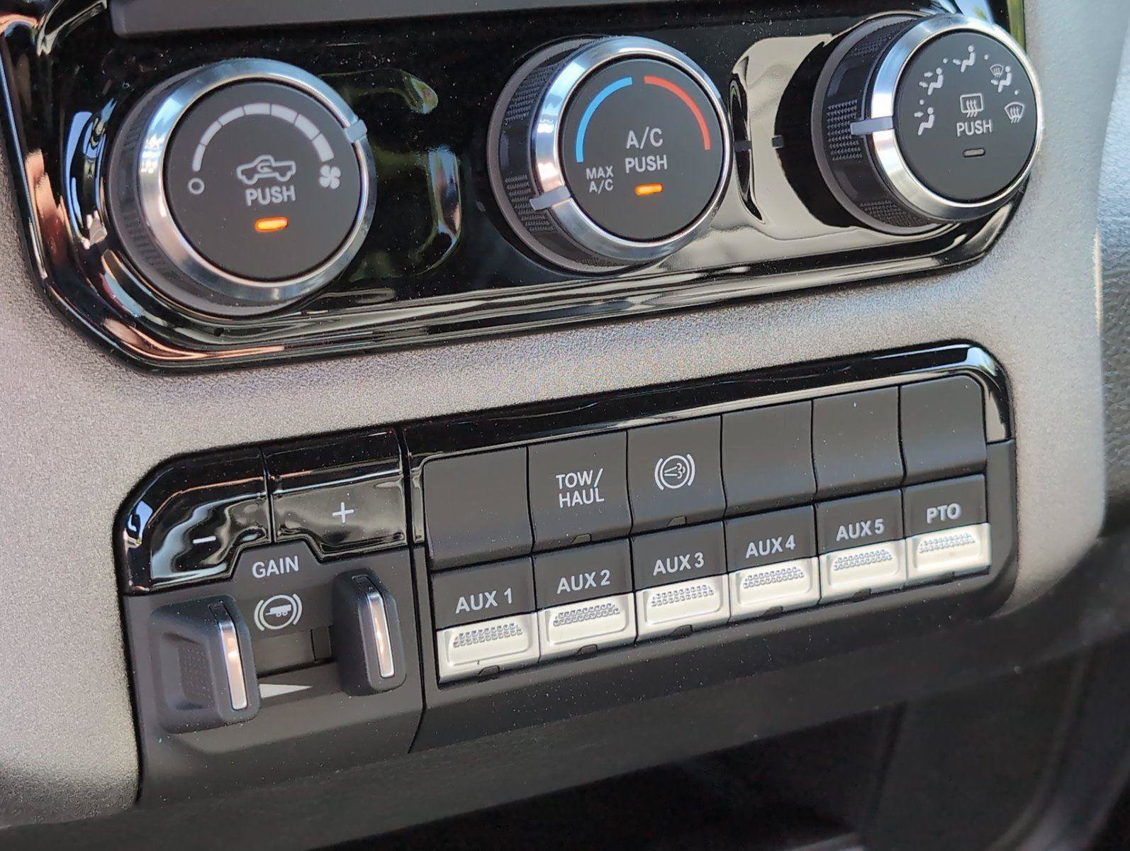 New 2026 RAM 4500 Tradesman w/ Safety Group AWD/4WD image 21