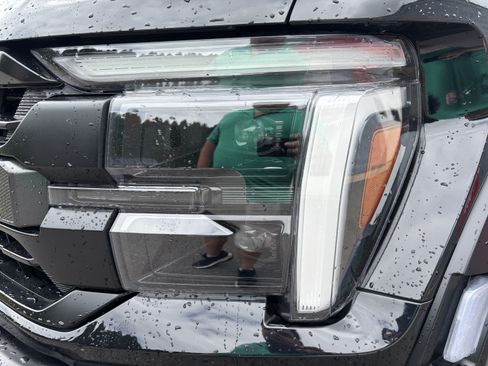 Used 2026 Ford F150 Raptor AWD/4WD image 9