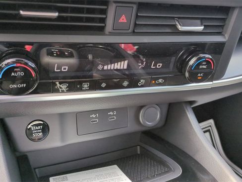 New 2026 Nissan Rogue SV image 15