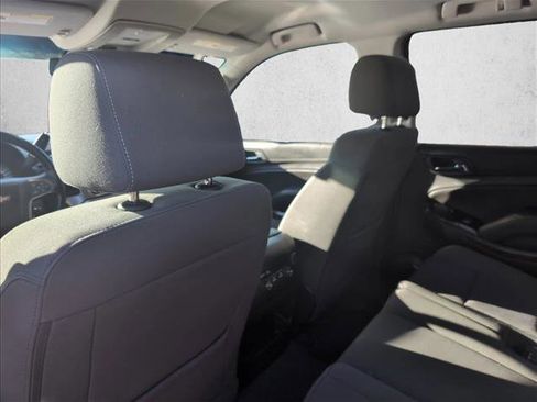 Used 2019 Chevrolet Tahoe LS image 17