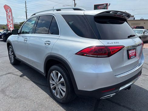 Used 2021 Mercedes-Benz GLE 350 w/ Premium Package image 3