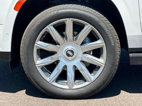 Used 2023 Cadillac Escalade Premium Luxury Platinum AWD/4WD image 26