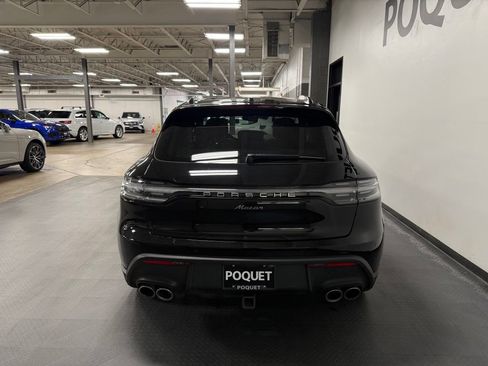Used 2024 Porsche Macan AWD/4WD image 5