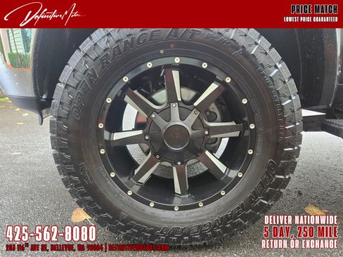Used 2018 RAM 3500 Tradesman w/ Chrome Appearance Group image 15