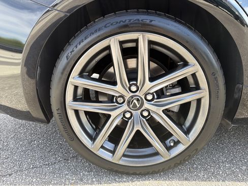 Used 2016 Lexus IS 200t w/ F Sport Package RWD image 26