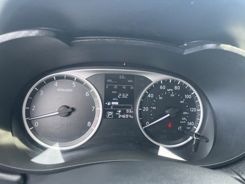 Used 2024 Nissan Versa S w/ S Plus Package image 20