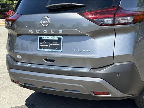 Used 2023 Nissan Rogue SL w/ SL Premium Package AWD/4WD image 28