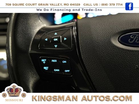 Used 2018 Ford Explorer XLT AWD/4WD image 16