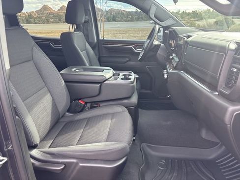 Used 2023 GMC Sierra 1500 Elevation image 15