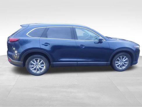 Used 2018 MAZDA CX-9 Touring w/ Touring Premium Package image 7