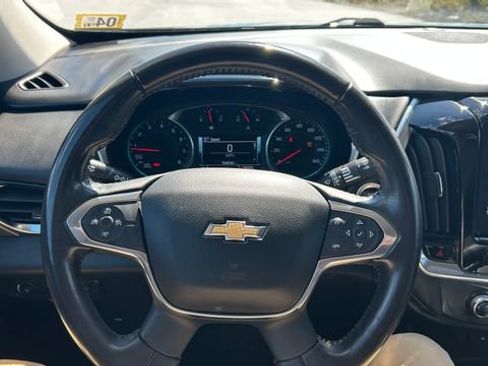 Used 2019 Chevrolet Traverse LT w/ LT Premium Package AWD/4WD image 21