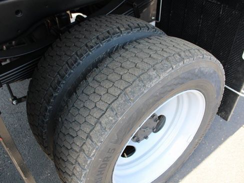 New 2025 Ford F550 XL w/ XL Chrome Package image 22