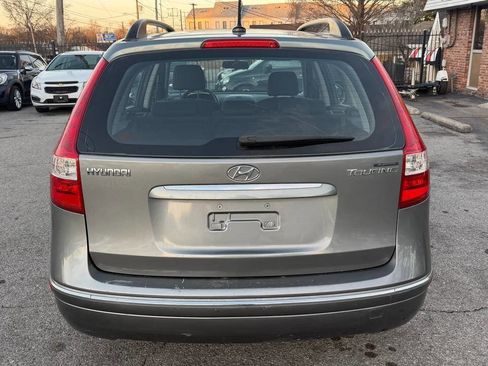 Used 2010 Hyundai Elantra SE w/ Popular Equipment Pkg 2 image 7