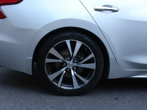Used 2017 Nissan Maxima 3.5 SL FWD image 5