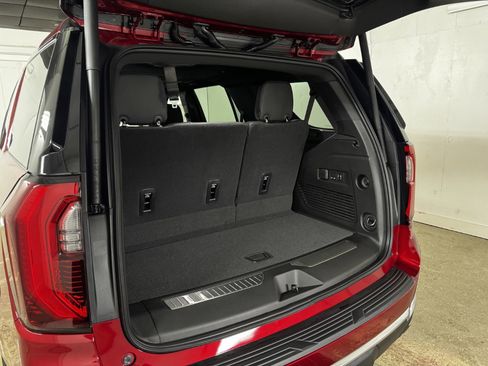 New 2026 GMC Yukon Denali w/ Sun & Power Step Package image 59