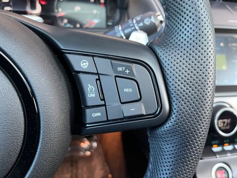 Used 2024 Jaguar F-TYPE R AWD/4WD image 30