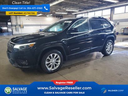 Used 2019 Jeep Cherokee Latitude w/ Popular Appearance Group