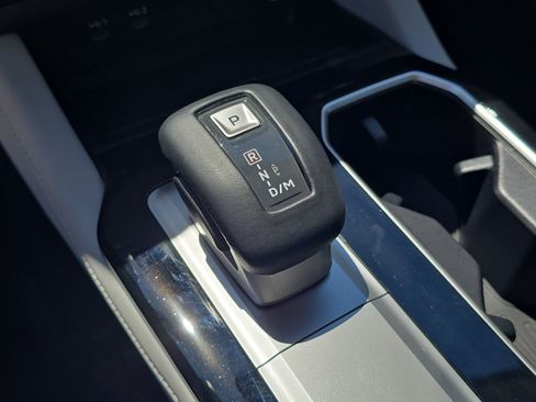 Used 2025 Mitsubishi Outlander SEL FWD image 29
