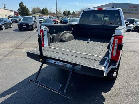 Used 2024 Ford F350 Lariat w/ Lariat Ultimate Package image 16