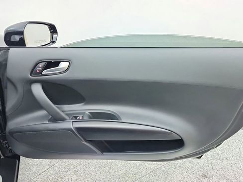 Used 2014 Audi R8 V8 w/ Convenience Package image 22
