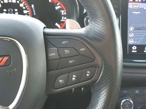 Used 2024 Dodge Durango GT image 35