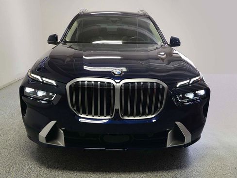 Certified 2024 BMW X7 xDrive40i AWD/4WD image 2