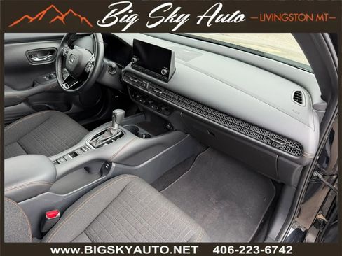 Used 2025 Honda HR-V Sport image 15