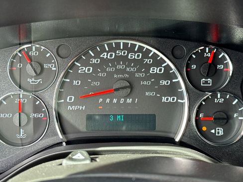 New 2026 Chevrolet Express 2500 w/ Driver Convenience Package RWD image 21